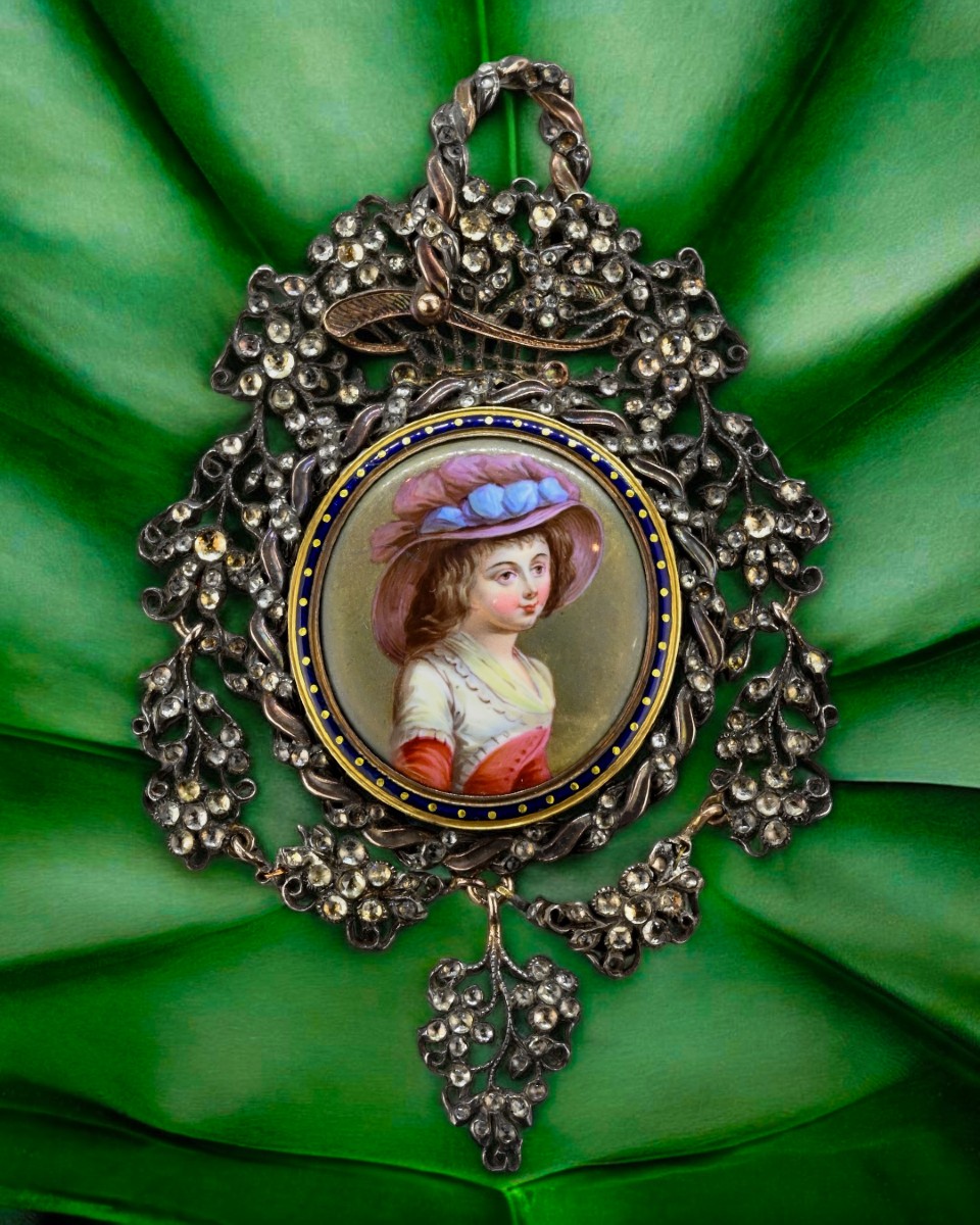 Pendente in Oro, Diamanti e Smalti - XVIII Secolo 